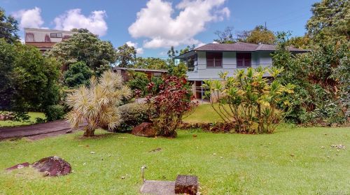 3680 Alani Dr, Honolulu HI  96822-1404 exterior