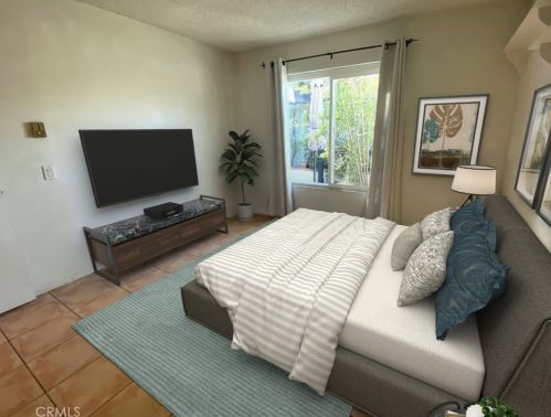 37 Firwood, Irvine CA  92604-4633 exterior