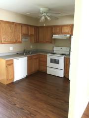 945 Harkin Dr, Cincinnati OH  45240-1714 exterior