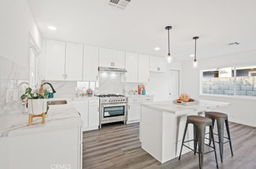 2913 Raymar St, Santa Ana CA  92704-1546 exterior