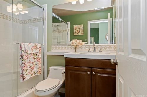 16107 Sierra Heights Dr, Riverside CA  92503-8413 exterior