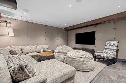 395 Beverly Rd, Atlanta GA  30309-2728 exterior