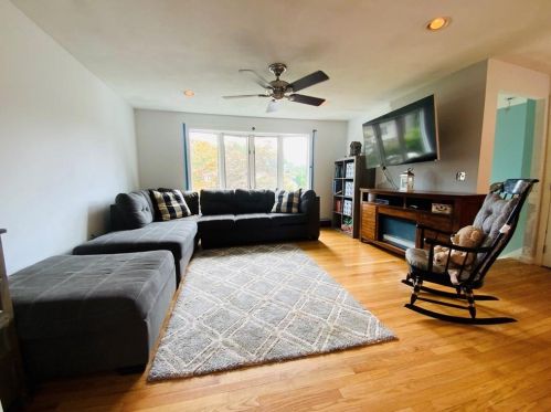 3 Century Cir, Providence, RI 02911-1349