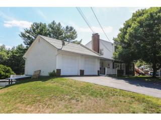 84 Dunbarton Rd, Goffstown, NH 03045-2816