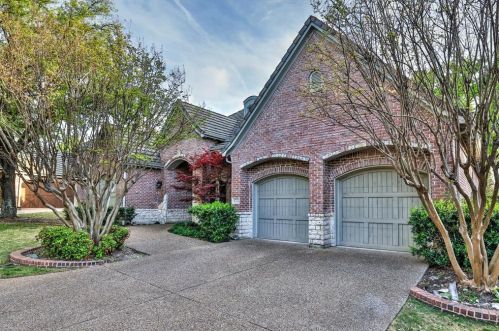 6732 Medinah Dr, Fort Worth, TX 76132-4574