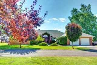 14909 Willow Rd, Green Bluff, WA 99021-9430
