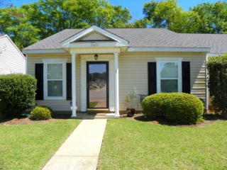 2822 Mclain Ln, Albany, GA 31707-7607