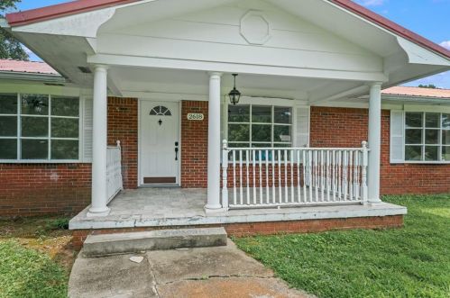2618 Pine Lake Dr, Dalton, GA 30721-5632