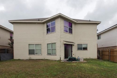 9905 Sparrow Hawk Ln, Fort Worth TX  76108-4330 exterior