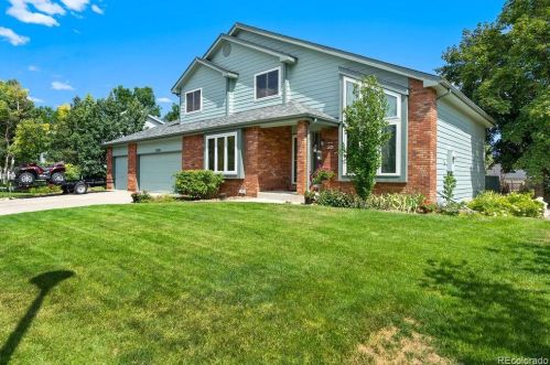 3236 Monarch Ct, Fort Collins, CO 80525-6142