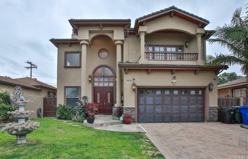 8816 Elston Ave, Downey, CA 90240-2224