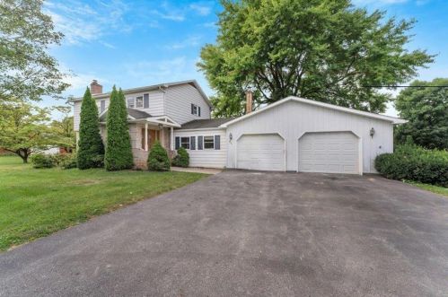 416 Grange Rd, Allentown, PA 18106-9383