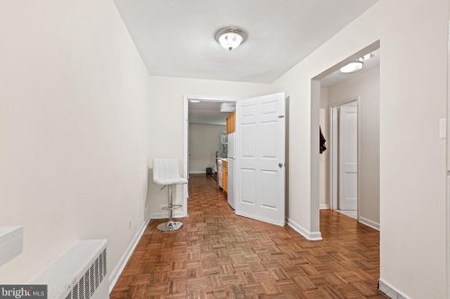 7803 Lockney Ave, Silver Spring MD 20912-7303 exterior