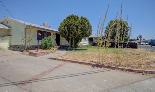 2481 Ballantyne Dr, Merced, CA 95341-5405