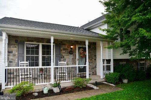 108 Sunhigh Dr, Graceham, MD 21788-3214