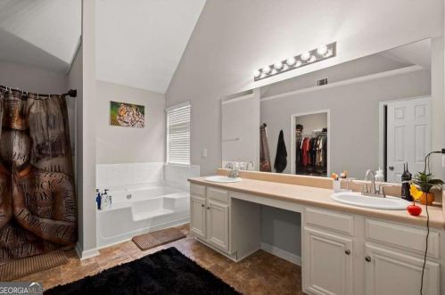 2875 Chilhowee Dr, Atlanta GA  30331-9446 exterior