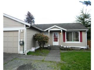 14317 1st Ave, Tacoma WA  98445-7914 exterior