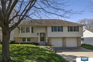 4809 Dumfries Dr, Omaha, NE 68157-2415