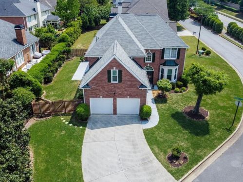 4900 Green Pointe Way, Marietta, GA 30067-1506