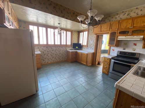 320 8 St, Leadville CO 80461-3139 exterior