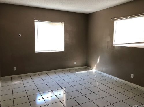 836 Zeyn St, Anaheim CA  92805-1841 exterior