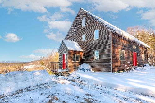 310 Moody Rd, Benton, NH 03780-5652