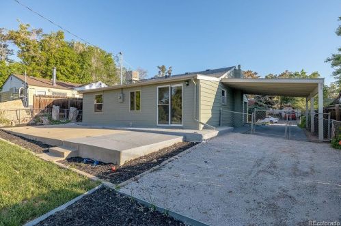 4848 Maple Pl, Denver CO  80219-1714 exterior