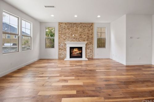 117 Bumblebee, Irvine CA  92618-1150 exterior