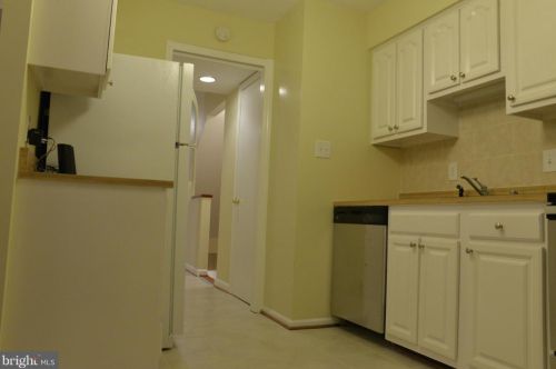 3210 Foothill St, Woodbridge VA  22192-1405 exterior