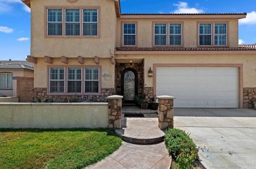 1014 Blodgett St, San Jacinto, CA 92583-2366