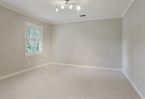 4300 Elizabeth Ln, Atlanta GA  30339-5320 exterior
