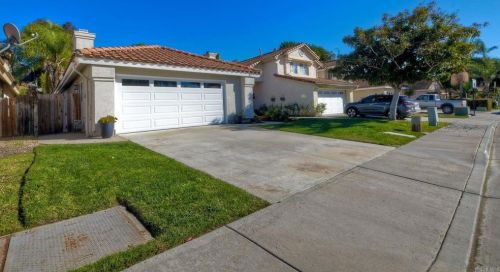 563 Avenida Aguila, San Marcos, CA 92069-8302