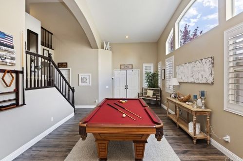 8972 Greenlawn St, Riverside CA  92508-2507 exterior