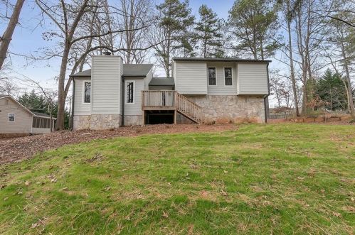 149 Putnam Ferry Rd, Holly Springs, GA 30189-1511