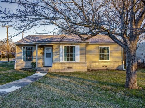 10736 Galena St, Dallas, TX 75228-2563