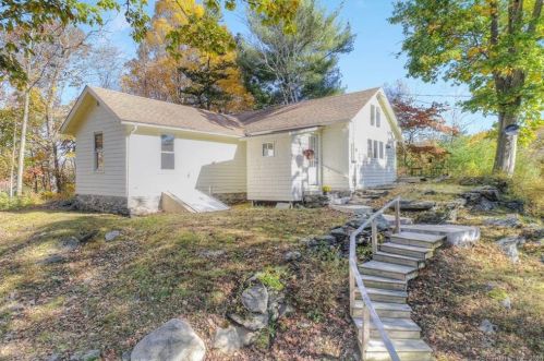 11 Mountain Rd, Wilton, CT 06897-4913