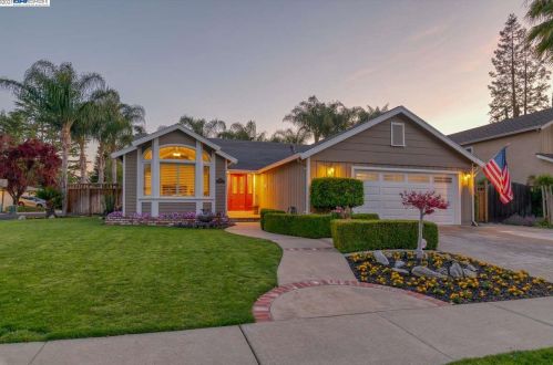 4686 Sutter Gate Ave, Pleasanton, CA 94566-4553