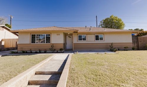 8476 Colorado Ave, Riverside CA  92504-2303 exterior