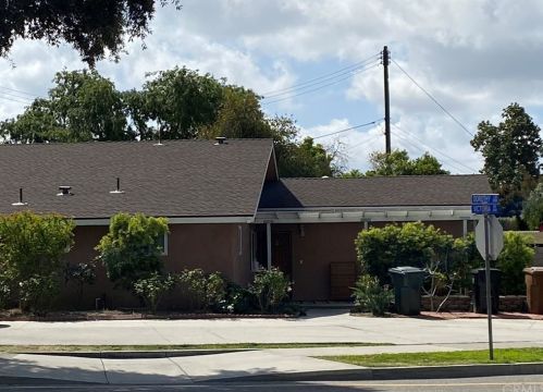 2032 Victoria Dr, Fullerton, CA 92831-3028
