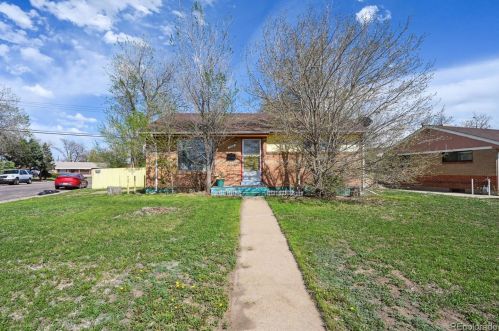 7056 Zuni St, Denver, CO 80221-2517