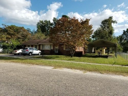 210 Breedin St, Foreston, SC 29102-2506