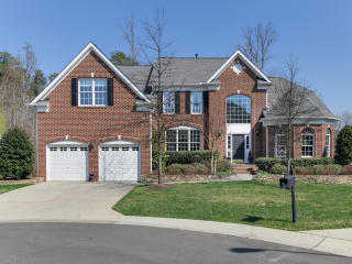 9000 Treesdale Ln, Raleigh, NC 27617-7424