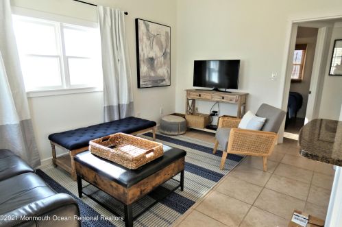 3421 Seaview Rd, Lavallette NJ 08735-1341 exterior