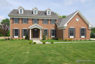 1330 Blackberry Ct, Green Oaks, IL 60048-5318