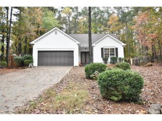 8625 Sapphire Ln, Gainesville, GA 30506-6755