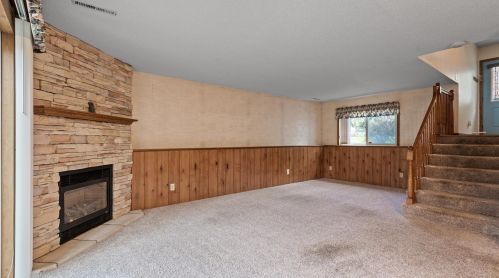 2242 Grospoint Ave, Saint Paul MN  55128-4402 exterior