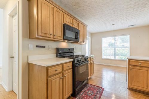 1356 Gates Cir, Atlanta GA  30316-4092 exterior