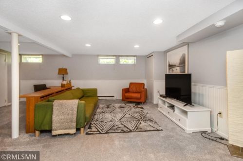 1025 Fairmount Ave, Saint Paul MN  55105-3121 exterior