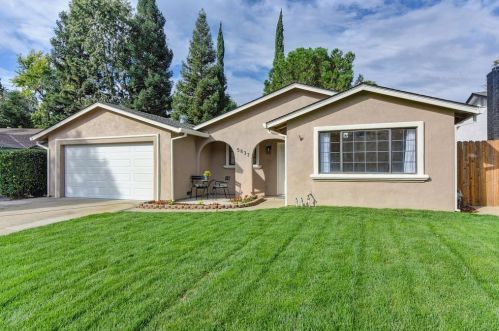 5837 Rich Hill Dr, Citrus Heights, CA 95662-4726