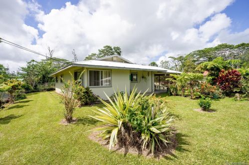 15-621 Puni Mauka Loop, Pahoa, HI 96778-9407